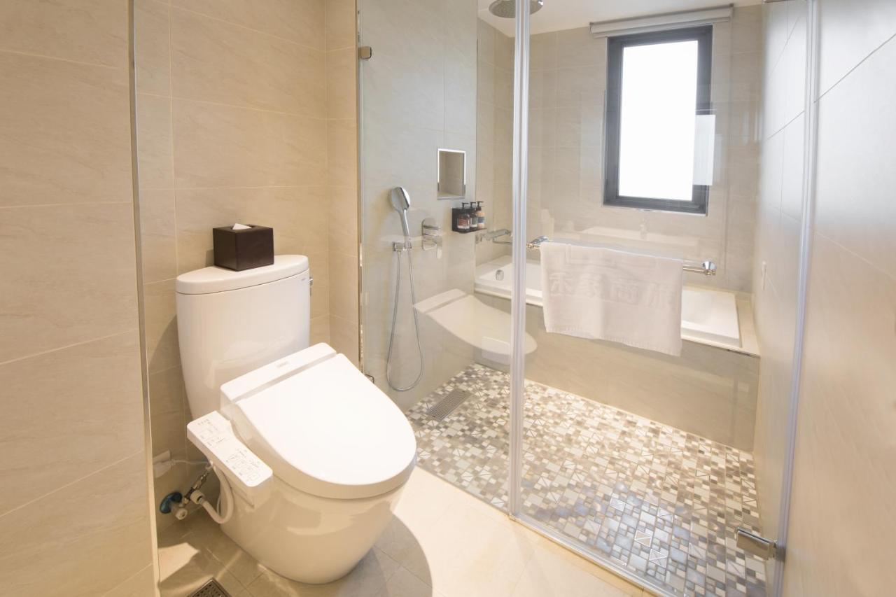 He-Jia Hotel Miaoli Kültér fotó